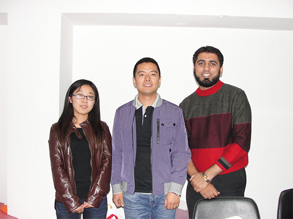 总统娱乐网址拜访巴基斯坦客户